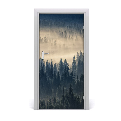 Fototapeta na dveře samolepící mlha nad lesem