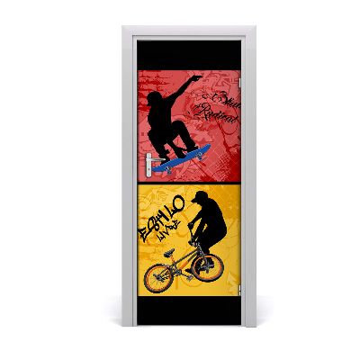 Fototapeta samolepící dveře kolo a skateboard