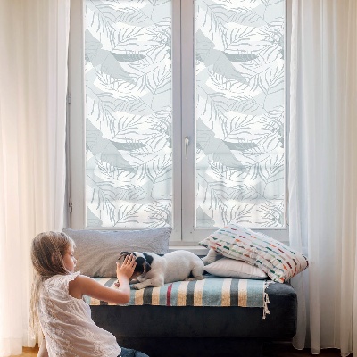 Zatmavovací fólie na okna Jemné listy