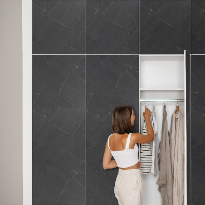 Tapeta na skříň Černý mramor