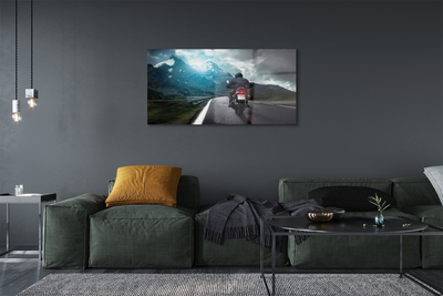 Obraz na skle Motocyklu horské silnici muž nebe