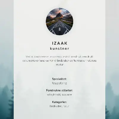 Plakátový obraz jemný mlžný les s ptákem vysoko nad stromy