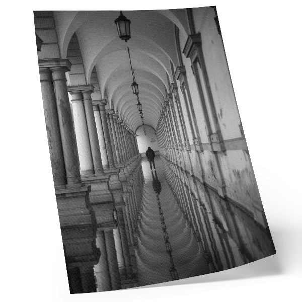 Nástěnný plakát Perspektiva monochromatické symetrie architektury