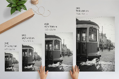 Dekorativní plakát Černá a bílá tramvaj v centru města