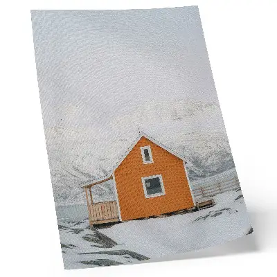 Nástěnný plakát minimalistický motiv oranžového domu a zasněžených hor s rámem