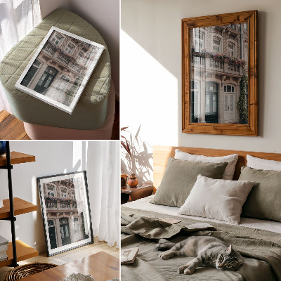 Plakátový obraz Květiny na balkóně, cihlová fasáda, klasický styl