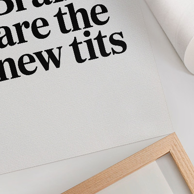 Plakát Kontrast typografického motivu s inspirativním poselstvím
