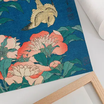 Nástěnný plakát Pivoňky a kanárek od Kacušiki Hokusai z roku 1834 ve stylu vintage dřevorytu
