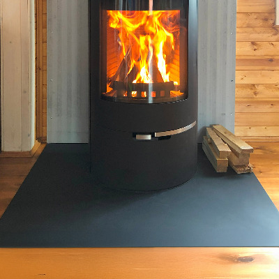 Obdélníková podložka před krb černá kovová
