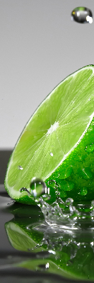 Okenní roleta s motivem limetky ve vodě