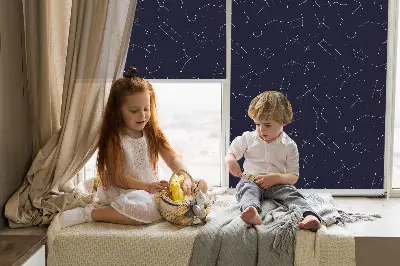 Okenní roleta se vzorem souhvězdí hvězd