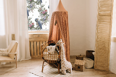 Okenní roleta s motivem papoušků na květinách