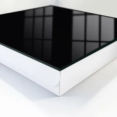 Designová skříňka na klíče v černé barvě
