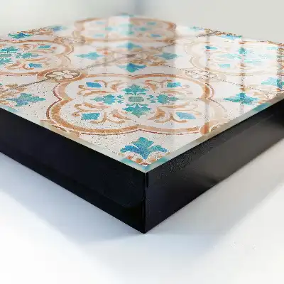 Designová skříňka na klíče Dlaždicový vzor