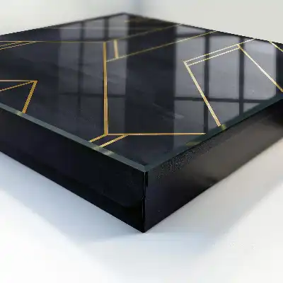 Designová skříňka na klíče Geometrická struktura