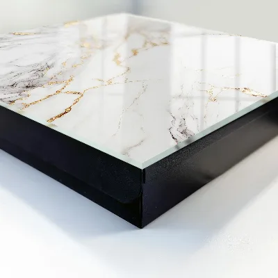 Designová skříňka na klíče v mramorovém provedení