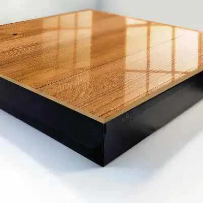 Designová skříňka na klíče Dřevěná textura