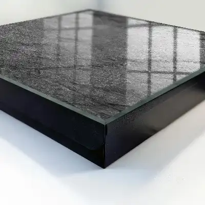Designová skříňka na klíče Šedý kámen