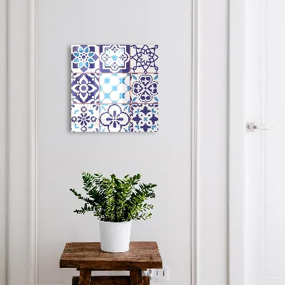 Designová skříňka na klíče s geometrickými vzory
