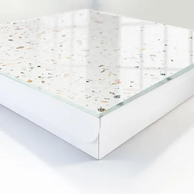 Designová skříňka na klíče ve světlém teracovém provedení