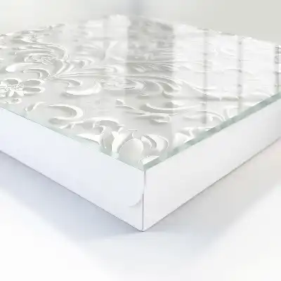 Designová skříňka na klíče Bohatý ornament