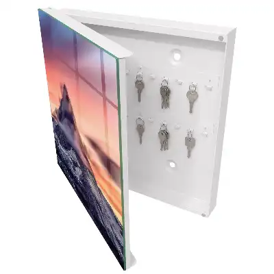 Designová skříňka na klíče Horská magie
