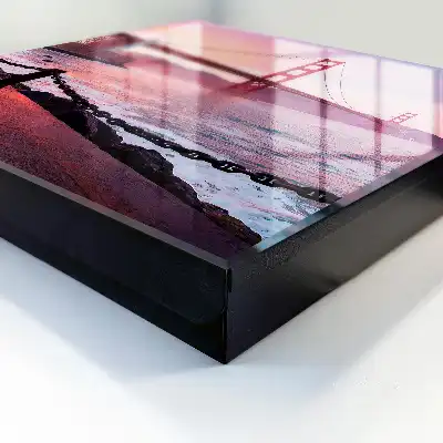 Designová skříňka na klíče Městský most