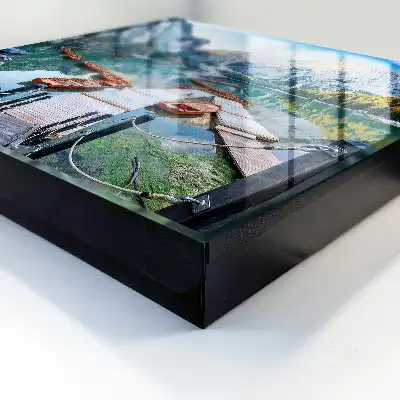 Designová skříňka na klíče Horská krajina