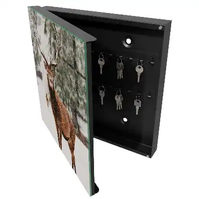 Designová skříňka na klíče Zimní jelen