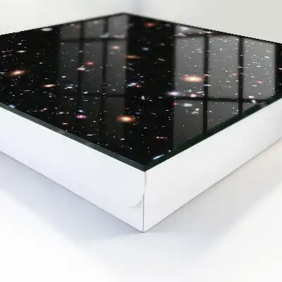 Designová skříňka na klíče Barevný vesmír