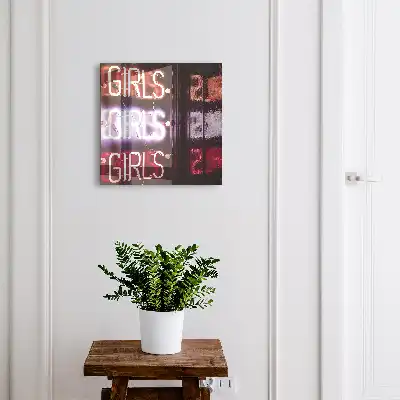 Designová skříňka na klíče Neonový nápis