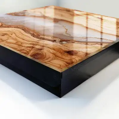 Designová skříňka na klíče Dřevěný vzor