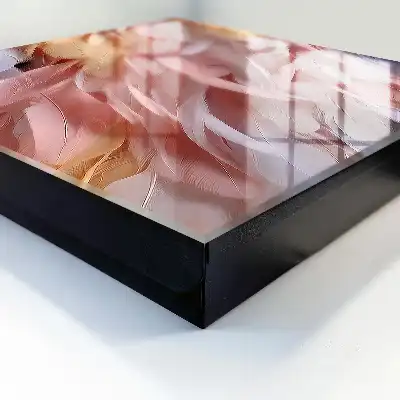 Skříňka na klíče Pastelová pírka