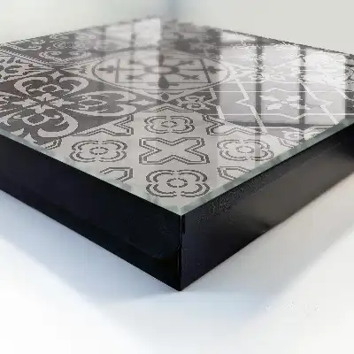 Designová skříňka na klíče Mozaika vzorů