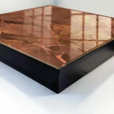 Designová skříňka na klíče Kamenná textura