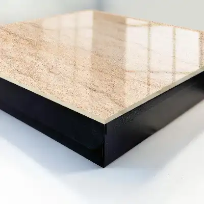 Designová skříňka na klíče Kamenná faktura