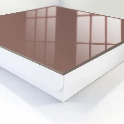 Designová skříňka na klíče v pastelově hnědé barvě