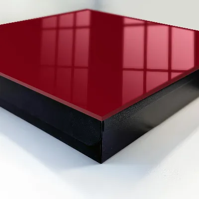 Designová skříňka na klíče v barvě živá bordó