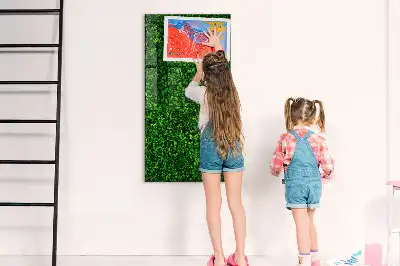 Magnetická kreslící tabule ve tvaru plotu z listů