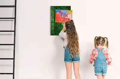 Magnetická kreslící tabule ve tvaru plotu z listů