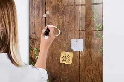 Magnetická kreslící tabule v designu rustikálního dřeva