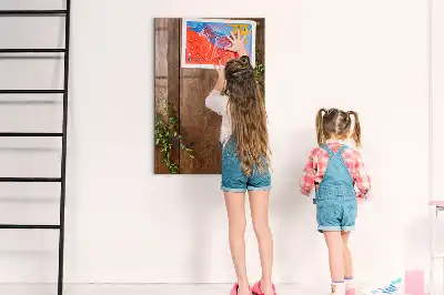 Magnetická kreslící tabule v designu rustikálního dřeva