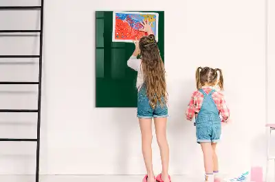 Magnetická psací tabule v lahvově zelené barvě