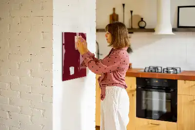 Magnetická psací tabule vínová