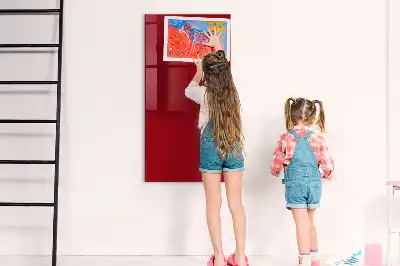 Magnetická kreslící tabule v červené barvě