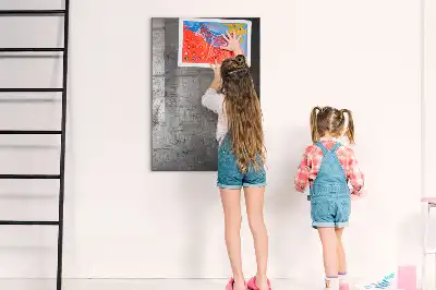 Magnetická kreslící tabule s motivem poškrábaného kovu