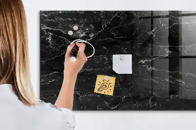 Magnetická tabule na kreslení v designu černého mramoru