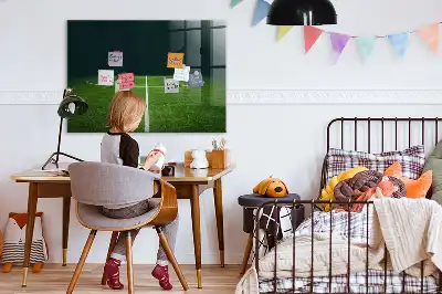 Magnetická popisovací tabule s motivem fotbalového hřiště