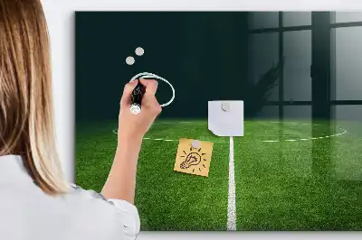 Magnetická popisovací tabule s motivem fotbalového hřiště