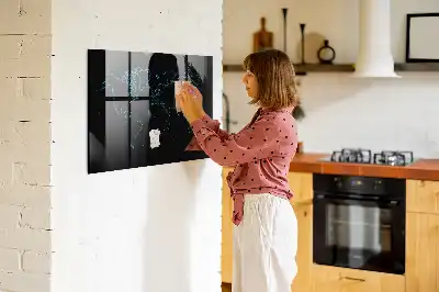 Magnetická popisovací tabule s motivem obrysů mapy světa
